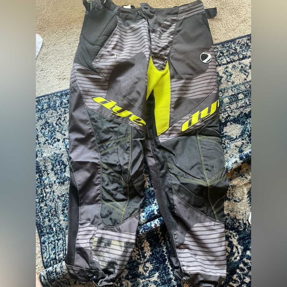 Due Paintball lightly padded pants yellow and black
